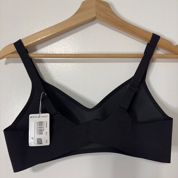 NWT Lululemon Hold True Bra - Picture 13 of 13